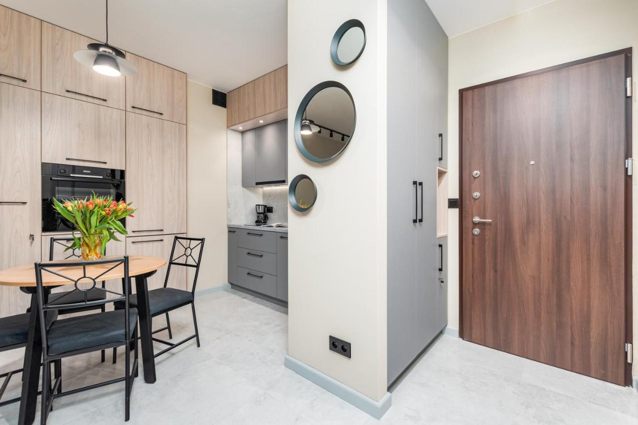 Bg Premium Apartments Mennica Residence Варшава Экстерьер фото